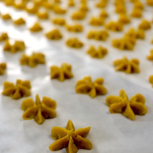 かぼちゃフラワークッキー 犬用【国産】HUMAN&PETS 犬おやつ、小型犬、無添加, 野菜クッキー 犬、低脂肪、低カロリー、天然素材, 花型、ペット誕生日、トレーニング自然派スナック、ビスケットの特徴・詳細 画像