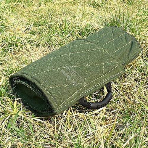 AOPIPI 犬の噛みつき訓練、犬用噛みつき腕プロテクター、腕全体保護、噛みつきガード、手首サポーター、ハンドル付き、安全レール付き。ジャーマンシェパード、マリノア、作業犬などの小型犬、中型犬、大型犬の訓練に適しています。プロにも初心者にも最適です (B,フリーサイズ)の詳細・まとめ 画像